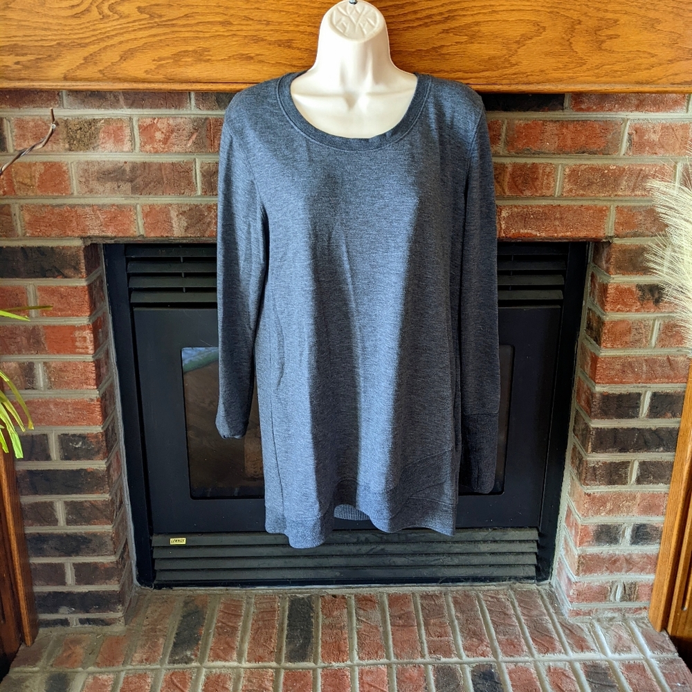 Tek Gear super soft gray tunic sweatshirt size medium